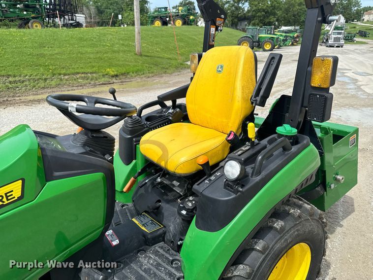 image for item EM2117 2023 John Deere 2025R MFWD tractor