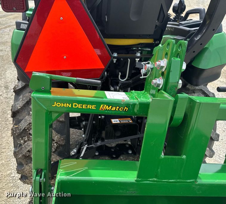 image for item EM2117 2023 John Deere 2025R MFWD tractor