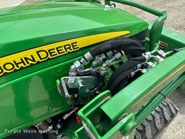 image for item EM2117 2023 John Deere 2025R MFWD tractor