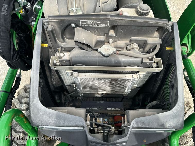 image for item EM2117 2023 John Deere 2025R MFWD tractor