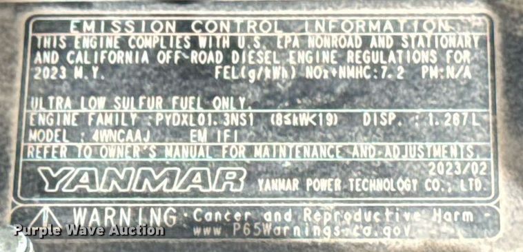 image for item EM2117 2023 John Deere 2025R MFWD tractor