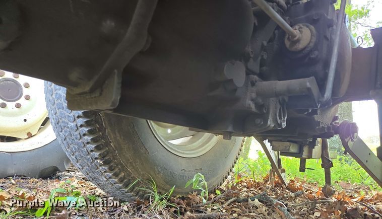 image for item EN3655 1994 Massey Ferguson 1260 MFWD tractor