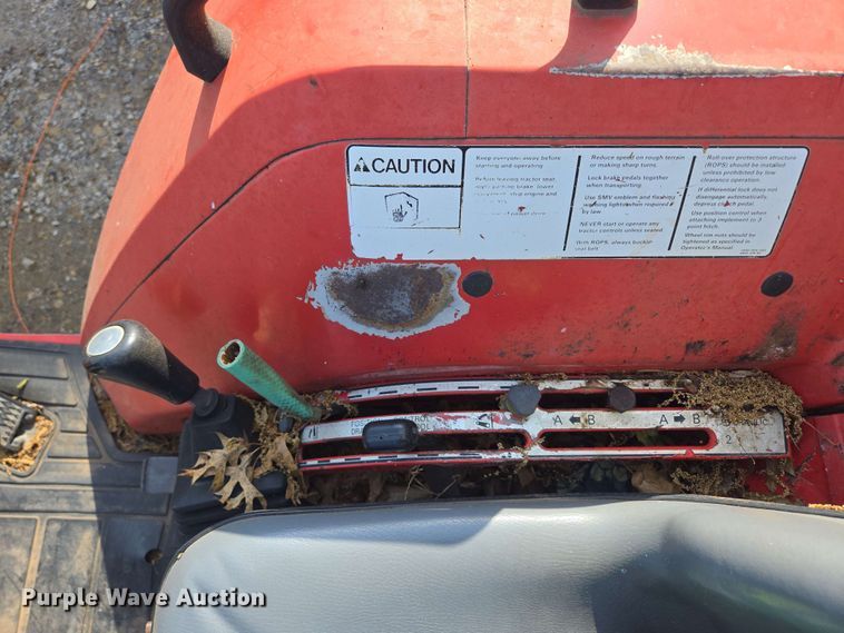 image for item EN3655 1994 Massey Ferguson 1260 MFWD tractor