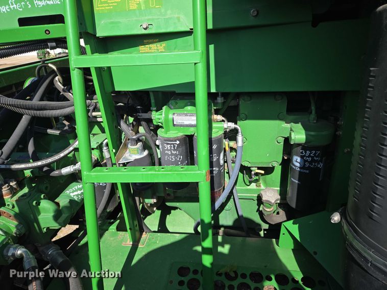 image for item EN8220 2009 John Deere 9870 STS combine