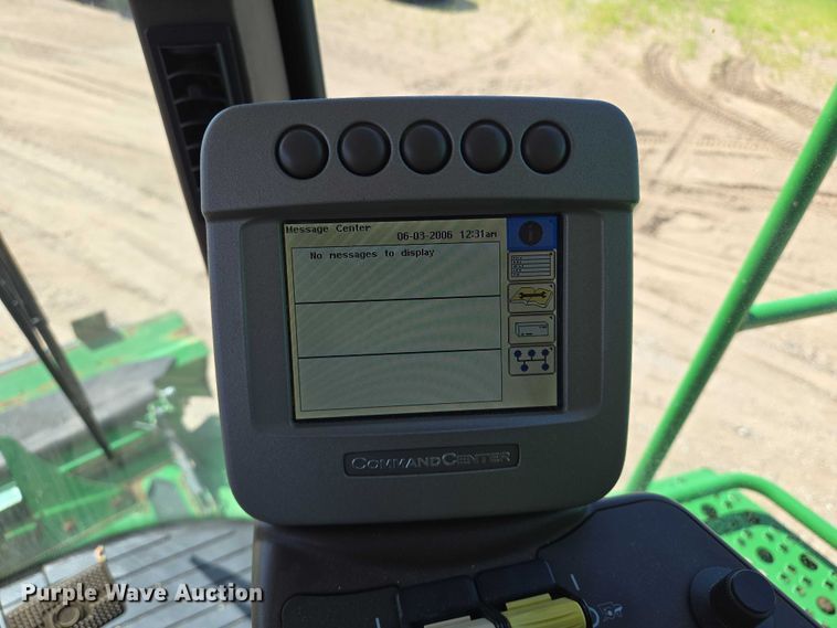 image for item EN8220 2009 John Deere 9870 STS combine