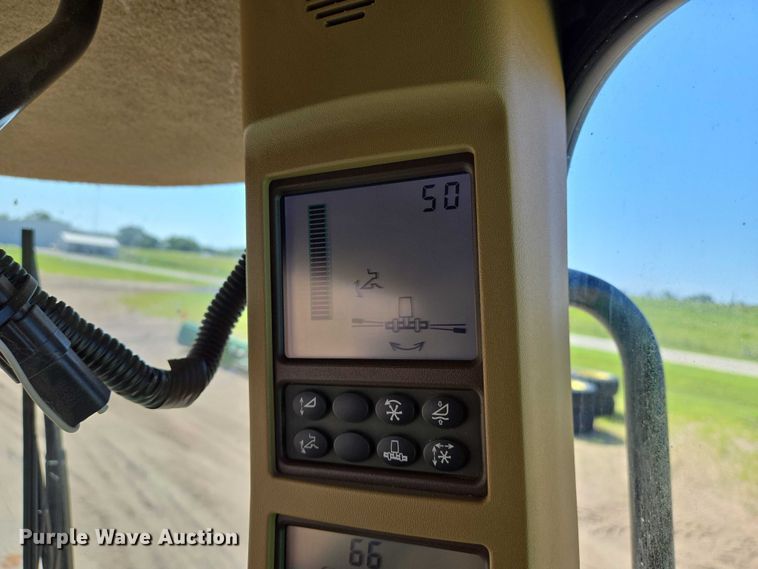 image for item EN8220 2009 John Deere 9870 STS combine