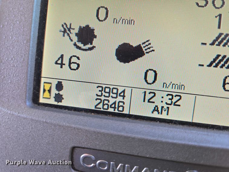 image for item EN8220 2009 John Deere 9870 STS combine