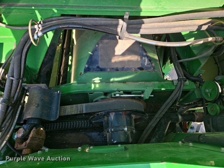 image for item EN8220 2009 John Deere 9870 STS combine