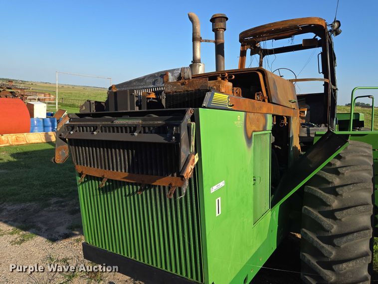 image for item EN8246 1996 John Deere 8770 4WD tractor