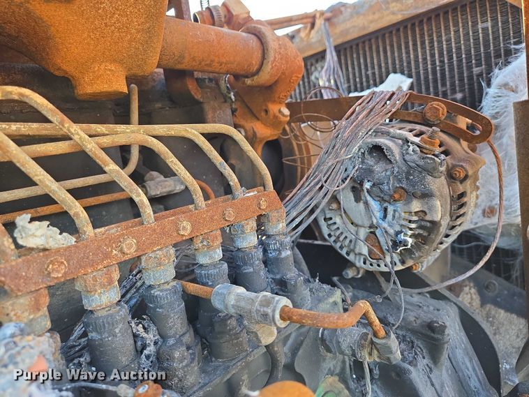 image for item EN8246 1996 John Deere 8770 4WD tractor