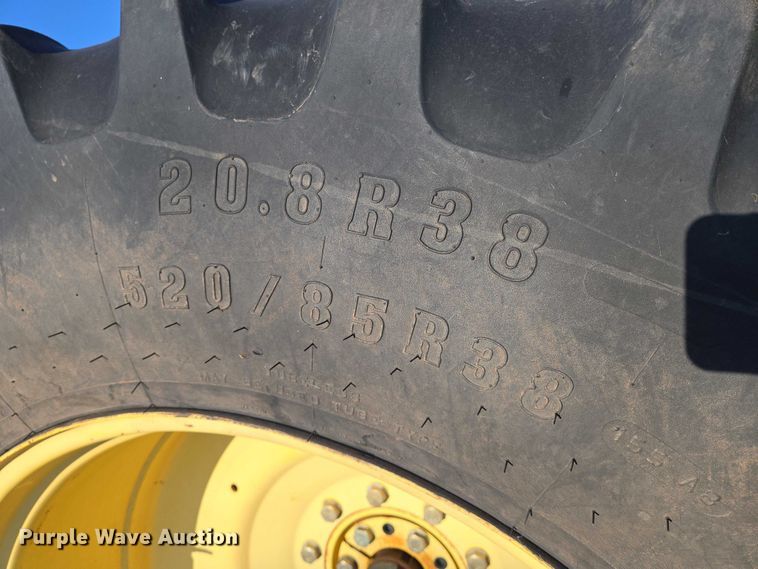 image for item EN8246 1996 John Deere 8770 4WD tractor