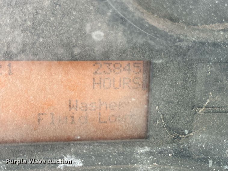 image for item EQ4589 2018 International 7400 feed mixer truck