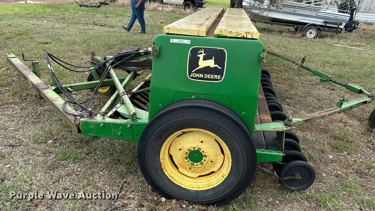 image for item EQ4664 (2) John Deere 8300 grain drills