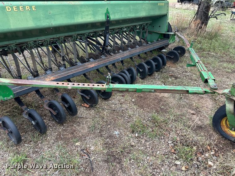 image for item EQ4664 (2) John Deere 8300 grain drills