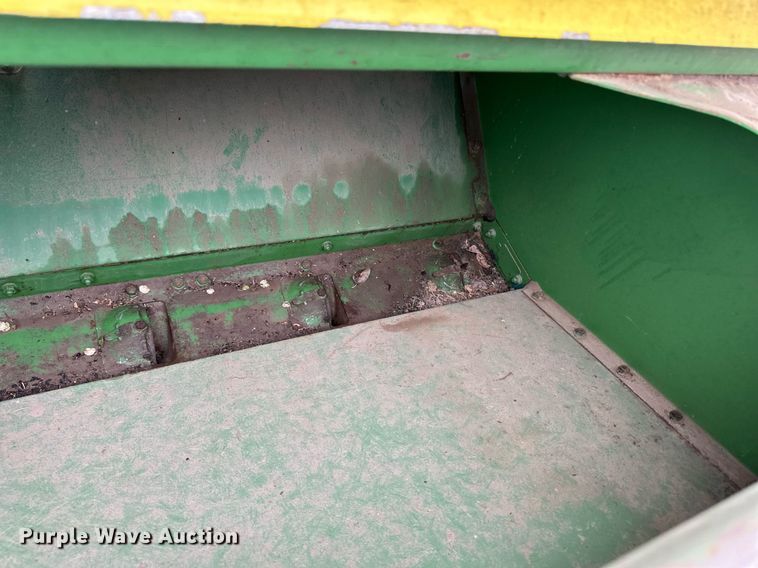 image for item EQ4664 (2) John Deere 8300 grain drills