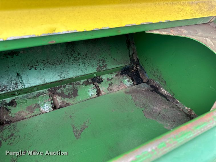 image for item EQ4664 (2) John Deere 8300 grain drills