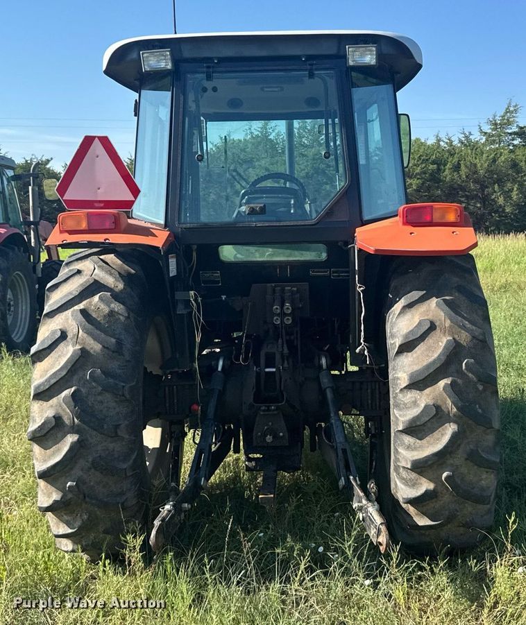 image for item ER2119 2006 Massey Ferguson 596 tractor