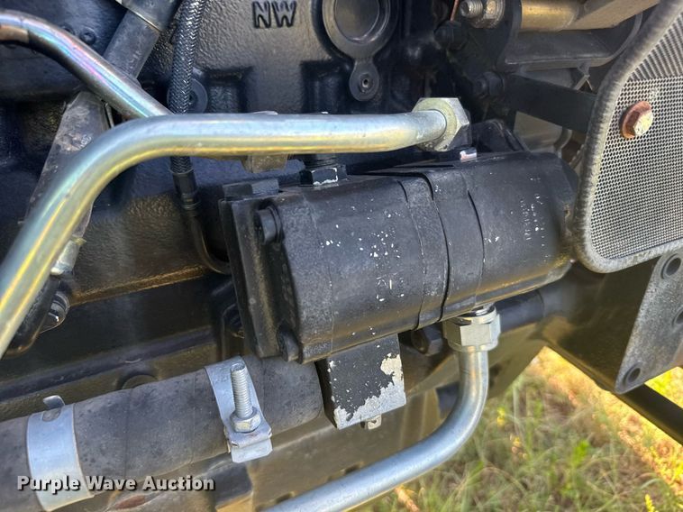 image for item ER2119 2006 Massey Ferguson 596 tractor