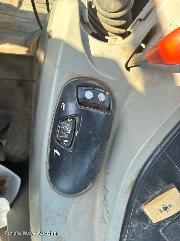 image for item ER2120 Massey Ferguson 5455 MFWD tractor