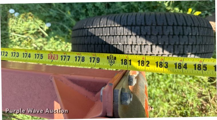 image for item ER2121 Gehl 520 hay rake