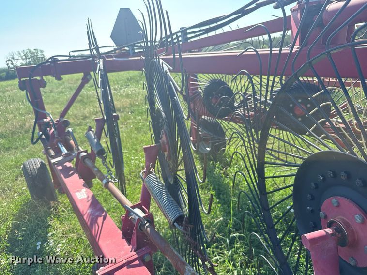 image for item ER2122 Case IH WRX301 hay rake