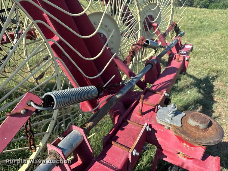 image for item ER2122 Case IH WRX301 hay rake