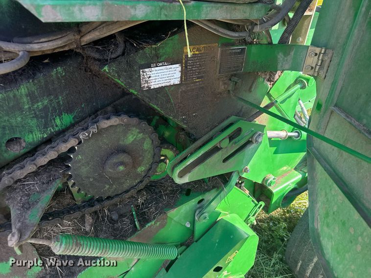 image for item ER2125 2012 John Deere 468 round baler