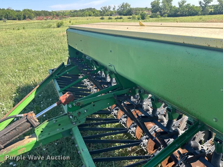 image for item ER2126 John Deere 8300 grain drill