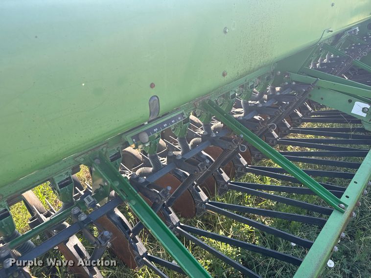 image for item ER2126 John Deere 8300 grain drill
