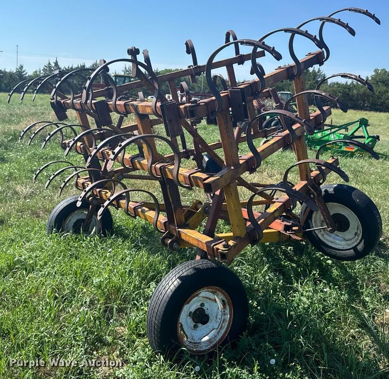 image for item ER2127 Chisel