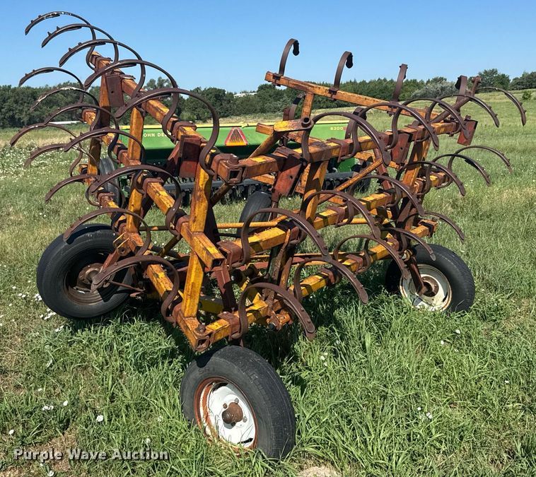 image for item ER2127 Chisel