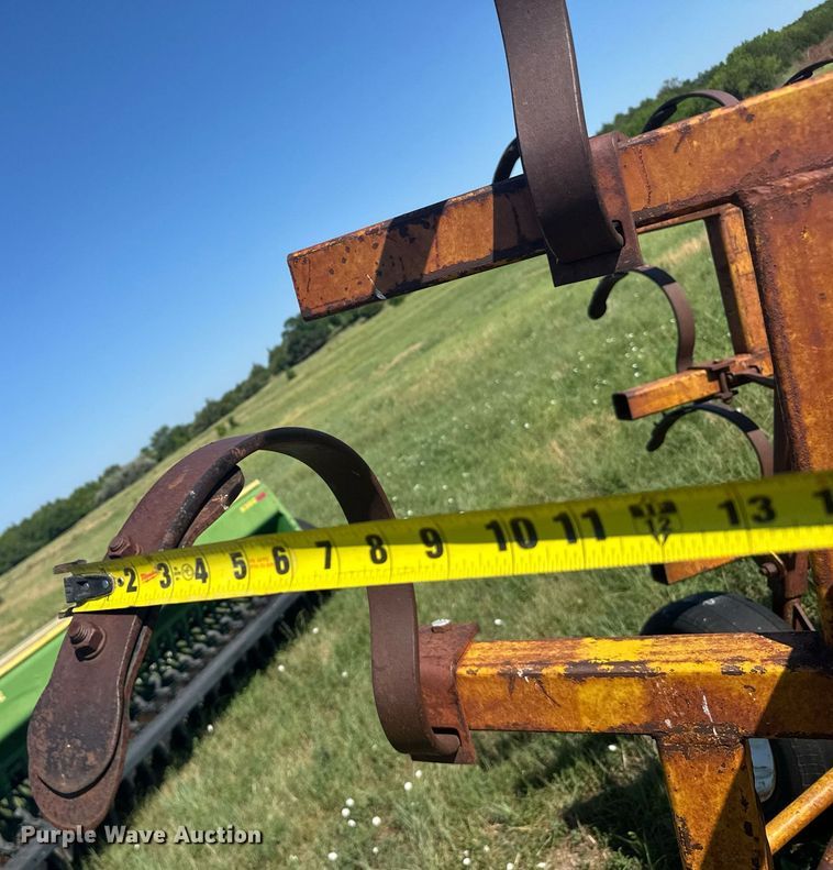 image for item ER2127 Chisel