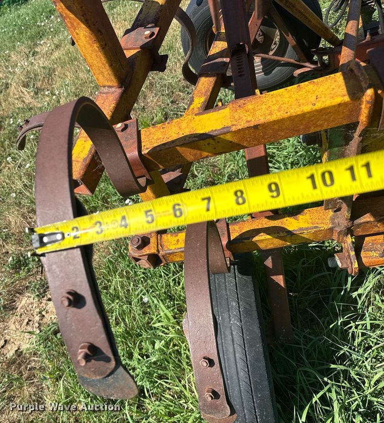 image for item ER2127 Chisel