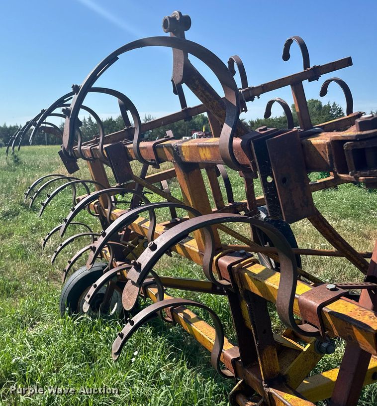 image for item ER2127 Chisel