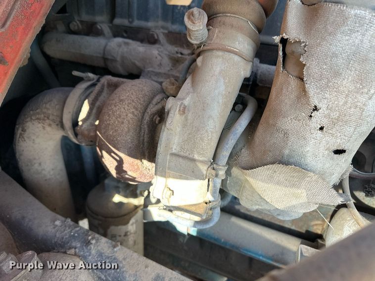 image for item ER8369 1997 International 4900 dump truck