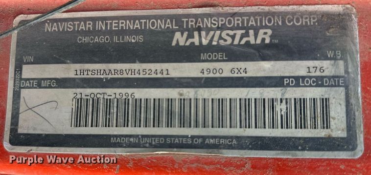 image for item ER8369 1997 International 4900 dump truck