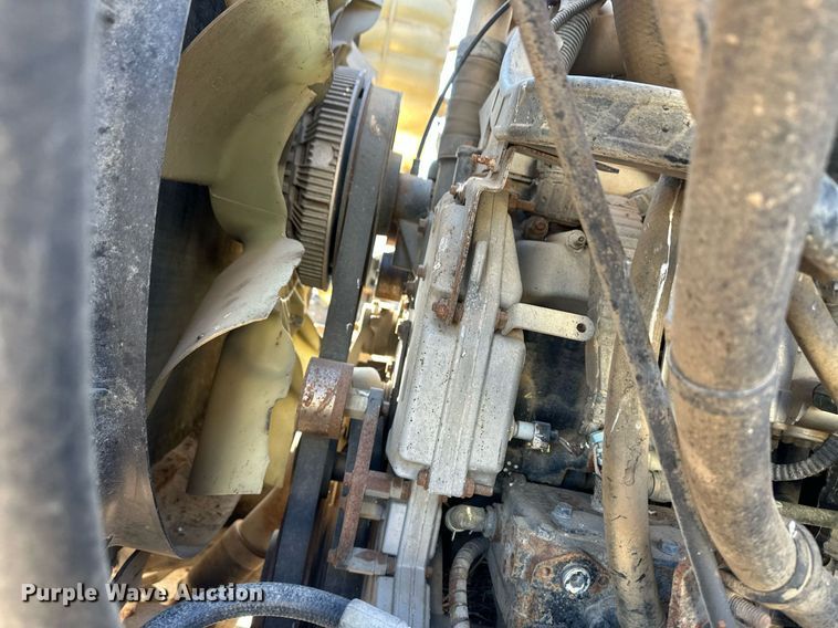 image for item ER8371 2015 International  7400 feed mixer truck