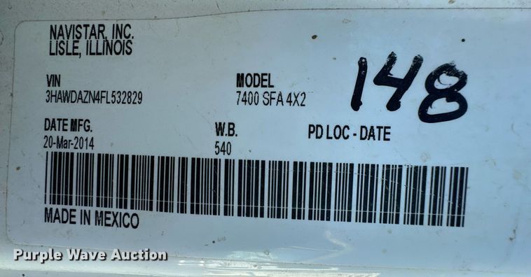 image for item ER8372 2015 International  7400 feed mixer truck