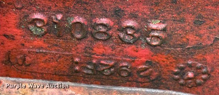 image for item HI9285 Ford tractor