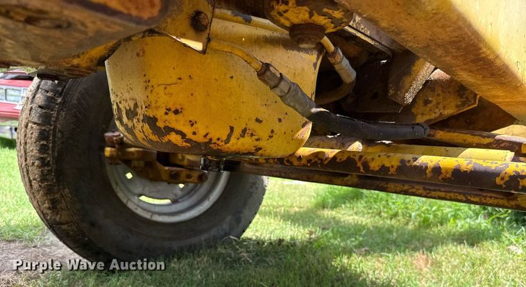 image for item HI9288 International 3444 tractor