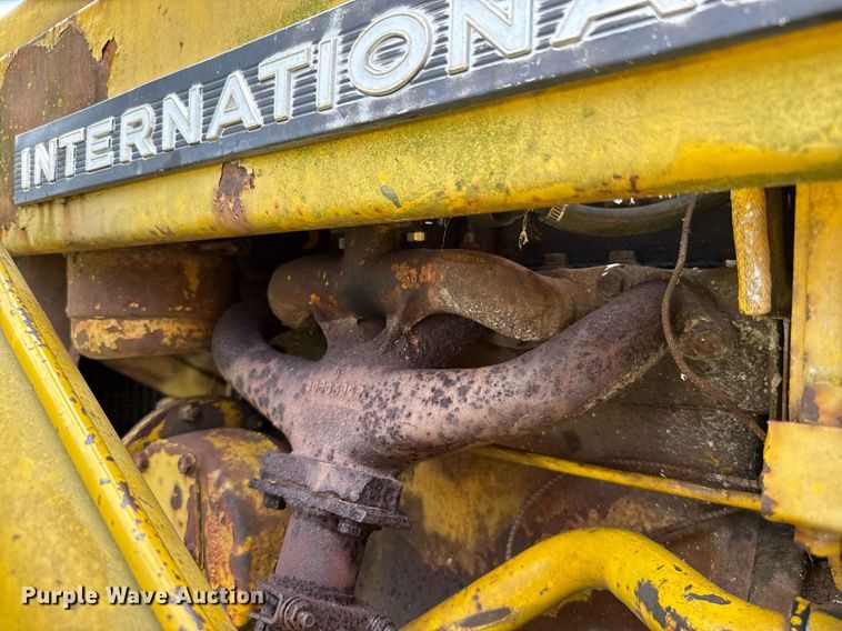 image for item HI9288 International 3444 tractor