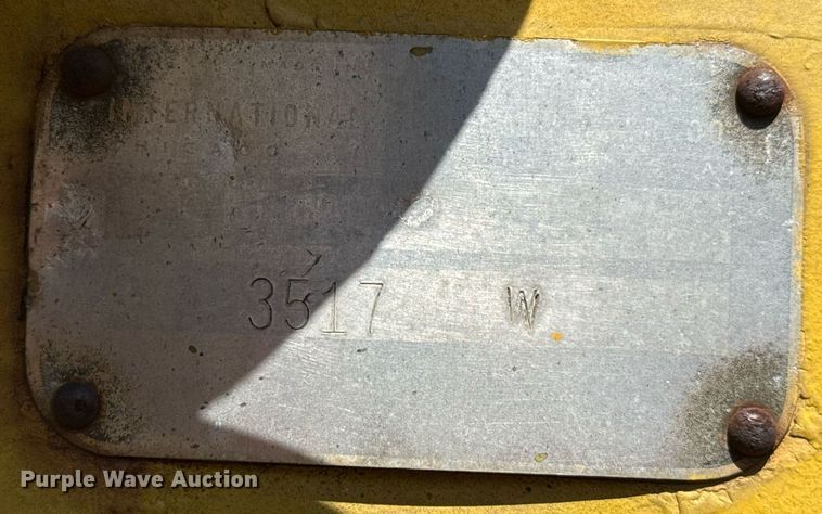 image for item HI9288 International 3444 tractor