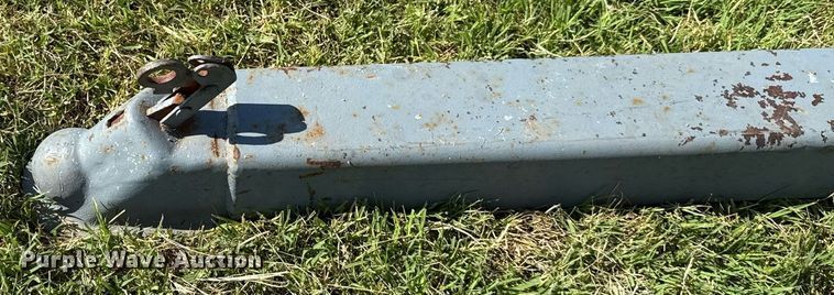 image for item HI9289 Molly Mfg. P-Tub livestock chute