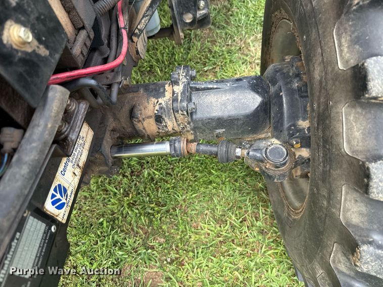 image for item HI9347 2015 Mahindra 2555 HST 