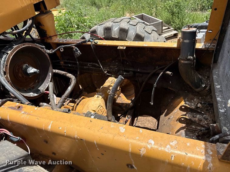 image for item KI9176 1995 Case 721B wheel loader