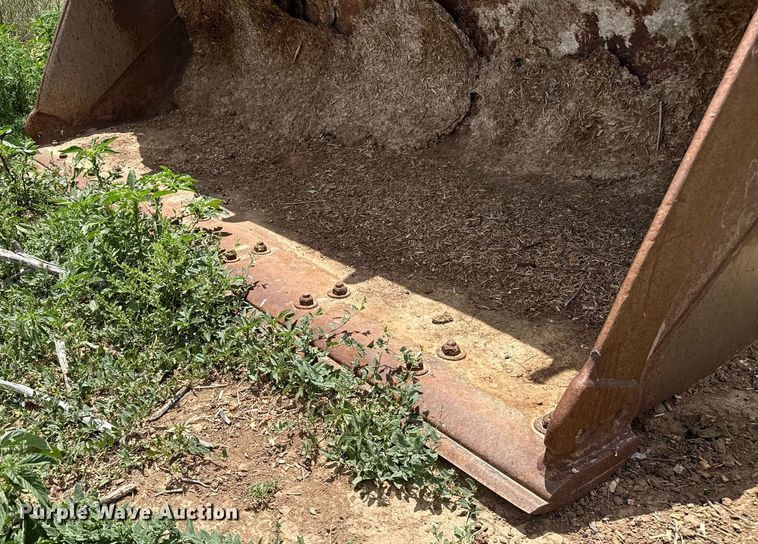 image for item KI9176 1995 Case 721B wheel loader