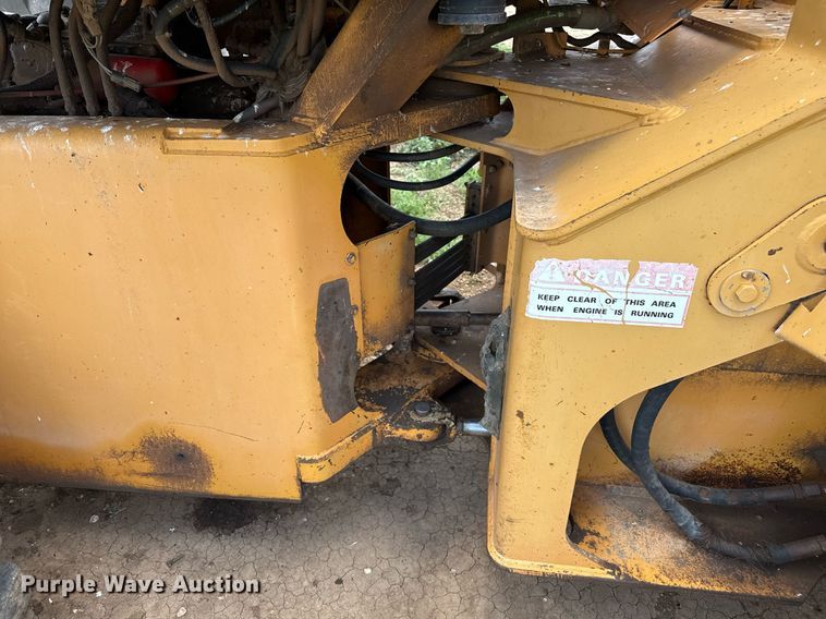 image for item KI9176 1995 Case 721B wheel loader