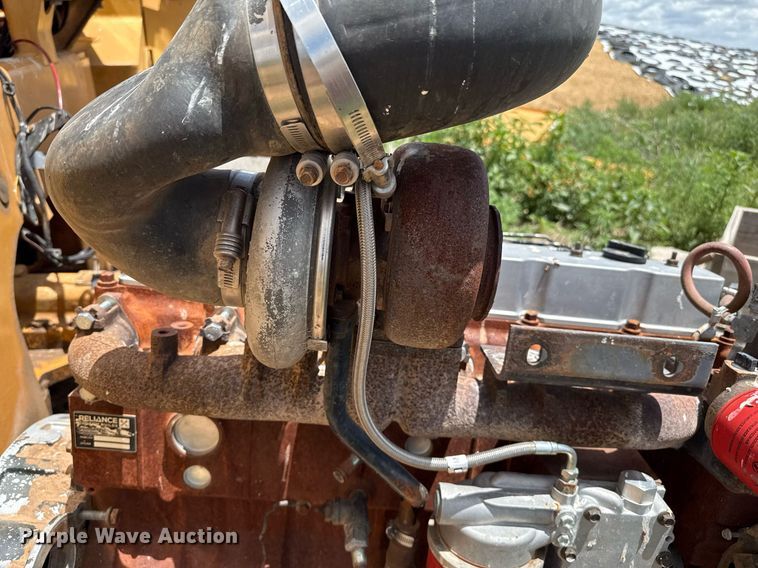 image for item KI9176 1995 Case 721B wheel loader