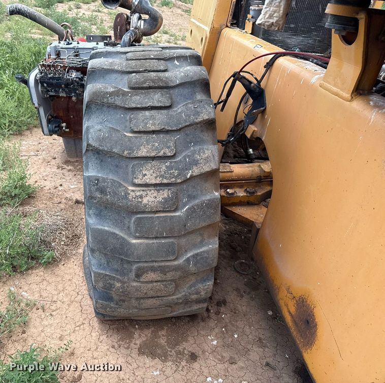 image for item KI9176 1995 Case 721B wheel loader