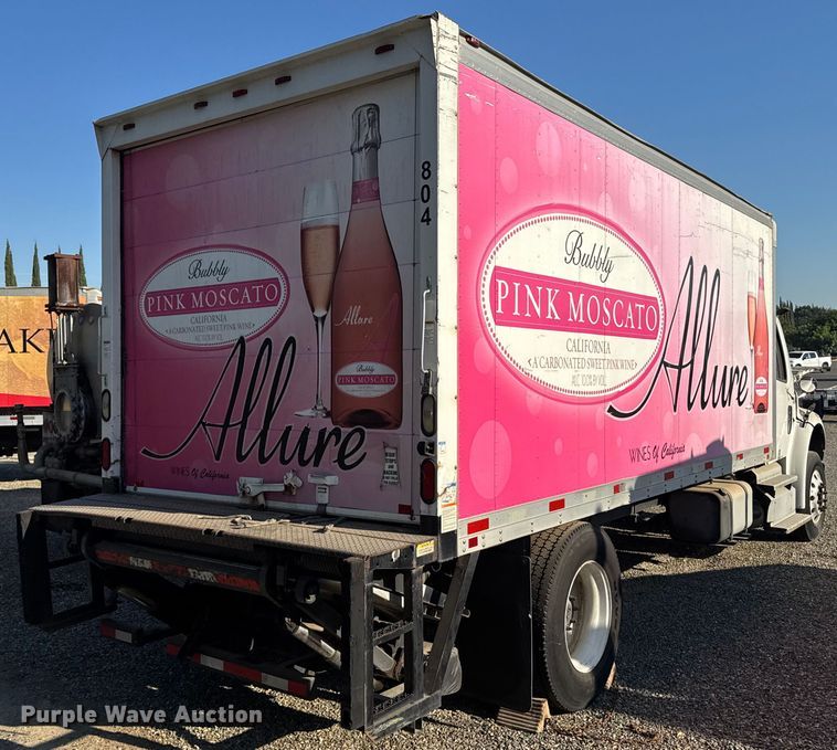 image for item DH8629 2013 Freightliner Business Class M2 box truck